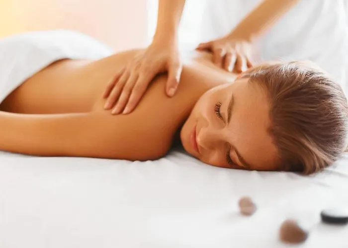 Martina Luxury 4* ليكو